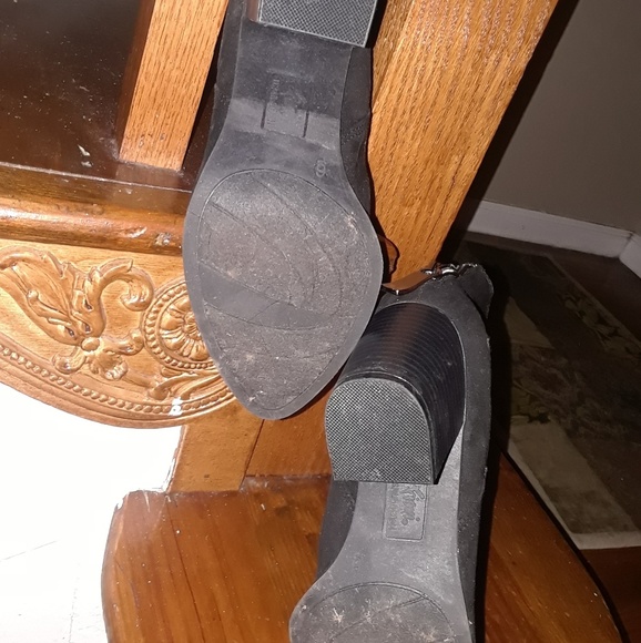 Booties - Picture 3 of 3